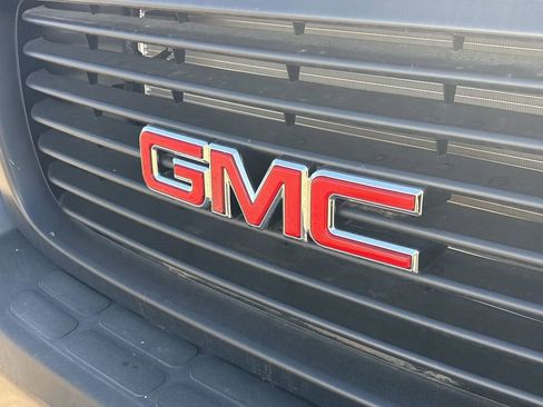 New 2025 GMC Savana 2500 w/ Driver Convenience Package RWD image 29