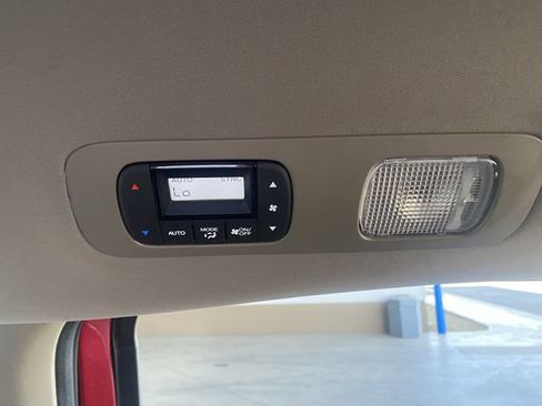 Certified 2024 Honda Odyssey EX image 16