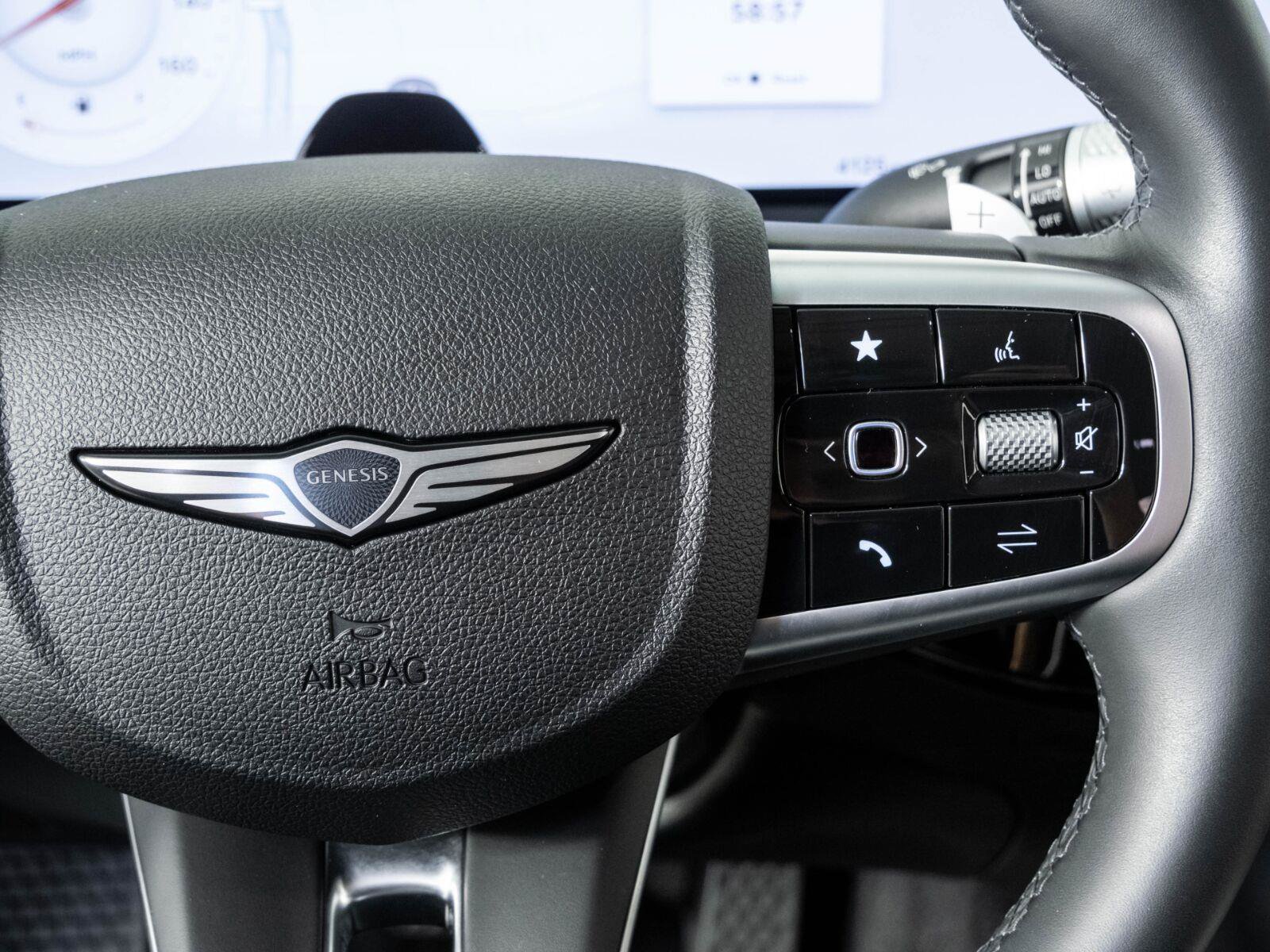 Used 2025 Genesis G80 2.5T AWD/4WD image 10