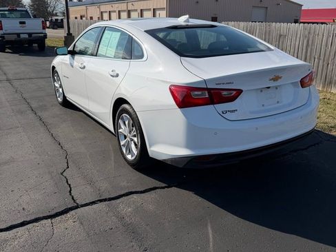 Used 2024 Chevrolet Malibu LT FWD image 3