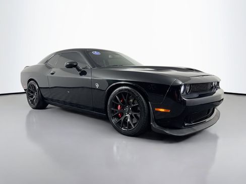 Used 2019 Dodge Challenger SRT Hellcat w/ Laguna Leather Package image 4