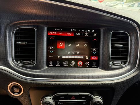 Used 2015 Dodge Charger R/T w/ Plus Group RWD image 36