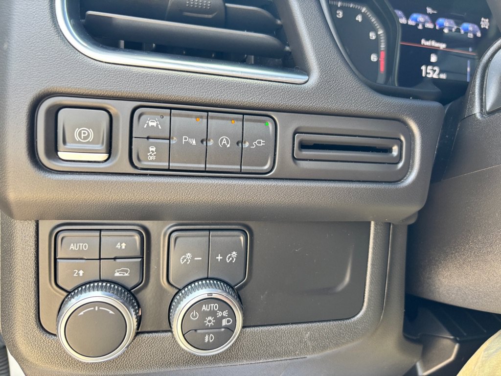Used 2021 GMC Yukon SLT AWD/4WD image 28