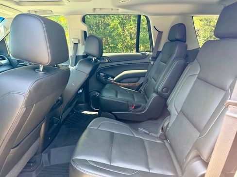 Used 2019 Chevrolet Tahoe Premier AWD/4WD image 19