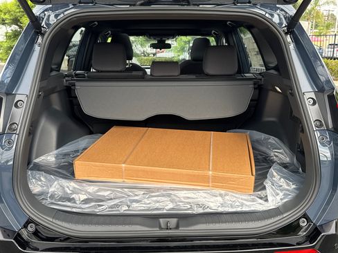 New 2026 Toyota RAV4 SE AWD/4WD image 9