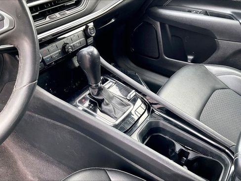 Certified 2022 Jeep Compass Altitude image 13