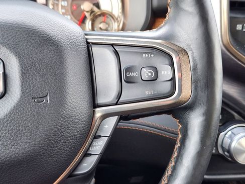 Used 2019 RAM 1500 Limited w/ Body Color Bumper Group AWD/4WD image 29