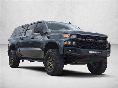 Used 2022 Chevrolet Silverado 1500 Custom Trail Boss w/ Safety Confidence Package AWD/4WD image 3