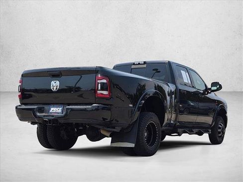 Used 2020 RAM 3500 Laramie w/ Night Edition AWD/4WD image 9
