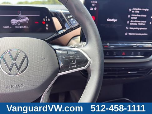 Used 2023 Volkswagen ID.4 Pro RWD image 16
