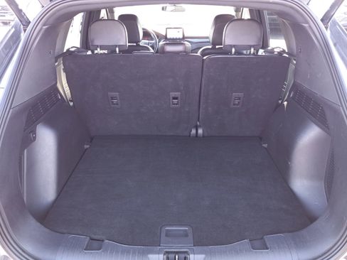 Used 2024 Ford Escape ST-Line w/ Cold Weather Package image 11