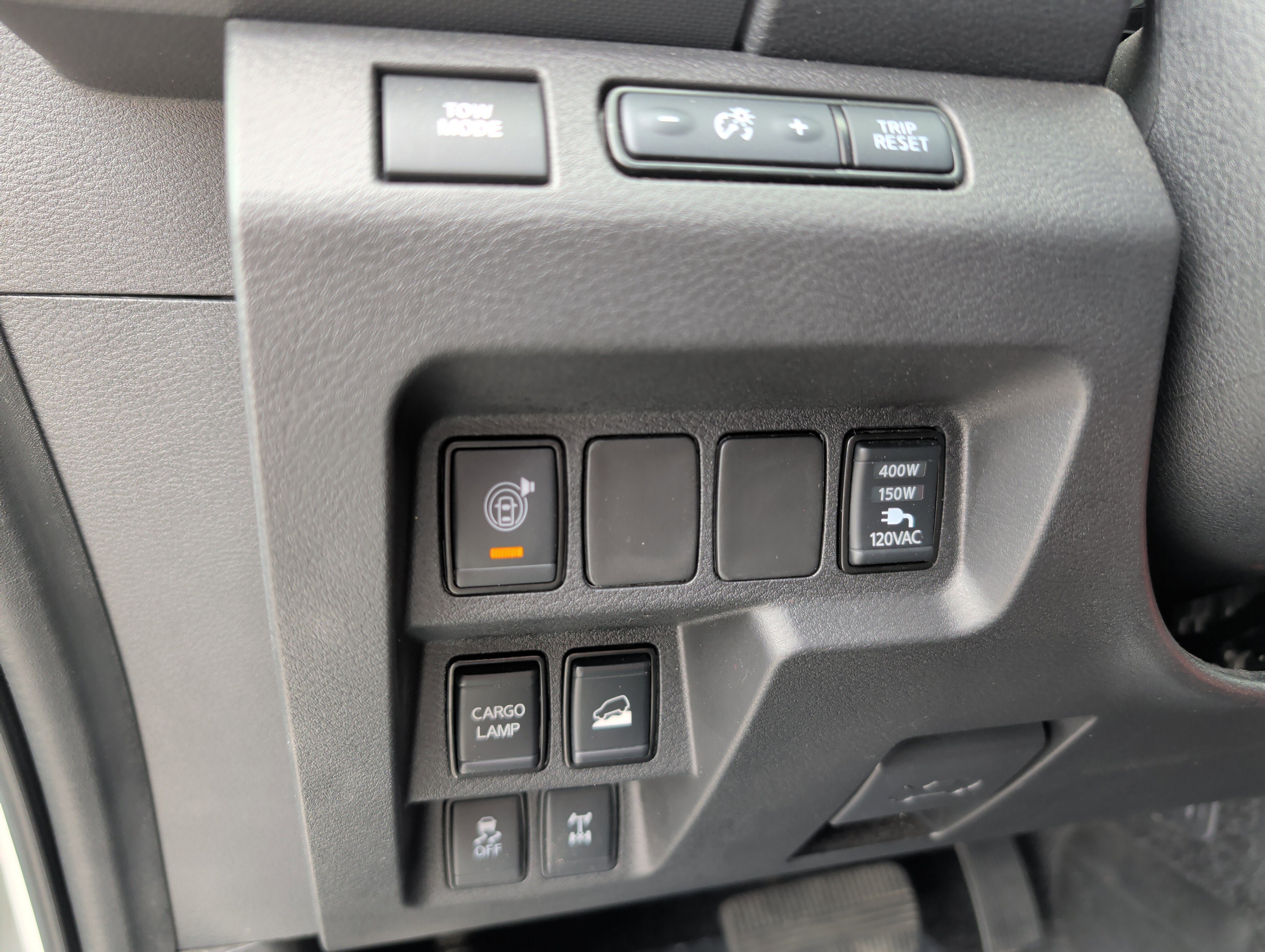 Used 2024 Nissan Frontier PRO-4X w/ Pro Convenience Package AWD/4WD image 13
