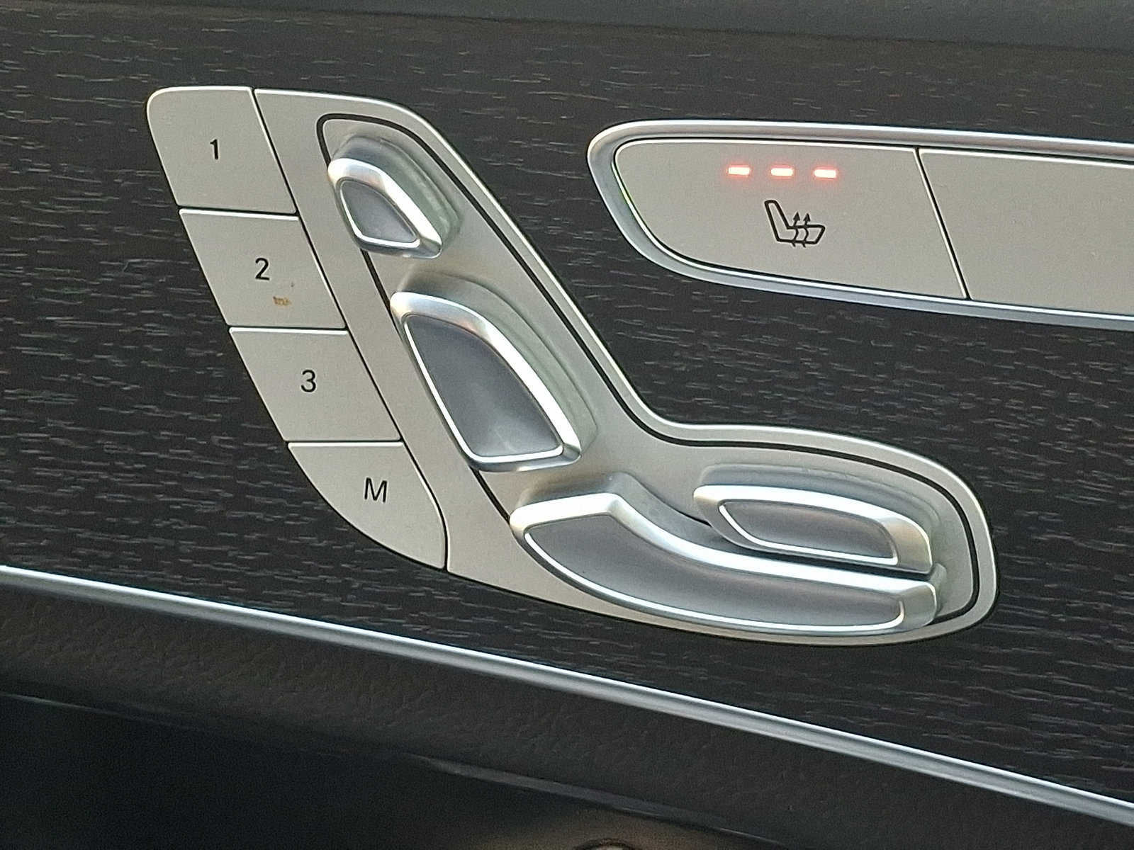 Certified 2022 Mercedes-Benz GLC 300 4MATIC image 27