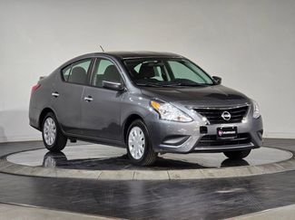 Used 2018 Nissan Versa SV video 2