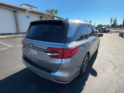 Certified 2023 Honda Odyssey EX-L image 8