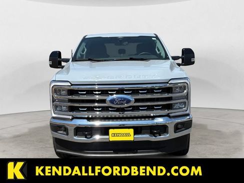 Used 2025 Ford F350 Lariat w/ FX4 Off-Road Package AWD/4WD image 2