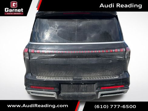 Used 2025 INFINITI QX80 Sensory AWD/4WD image 4