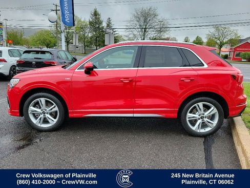 Used 2023 Audi Q3 2.0T Premium w/ 19" Wheel Package AWD/4WD image 28
