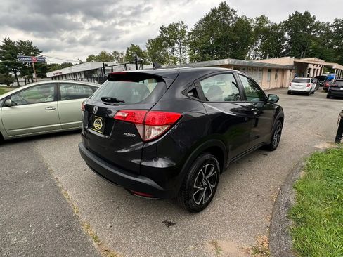 Used 2016 Honda HR-V LX image 5