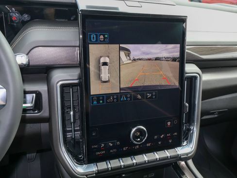 New 2026 GMC Yukon Elevation w/ Elevation Premium Package AWD/4WD image 22