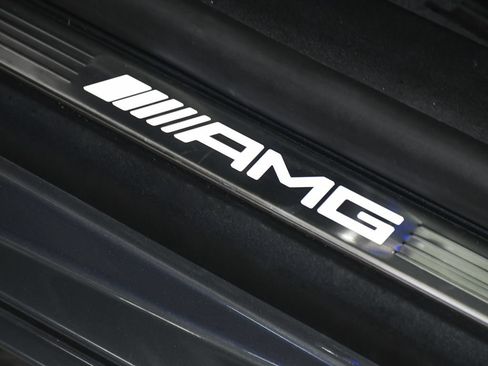 Used 2022 Mercedes-Benz SL 55 AMG 4MATIC w/ AMG Night Package II image 15
