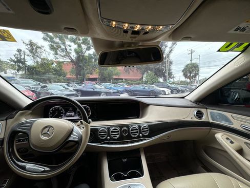 Used 2016 Mercedes-Benz S 550 Sedan image 21