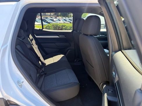 Used 2026 GMC Terrain Elevation AWD/4WD image 27