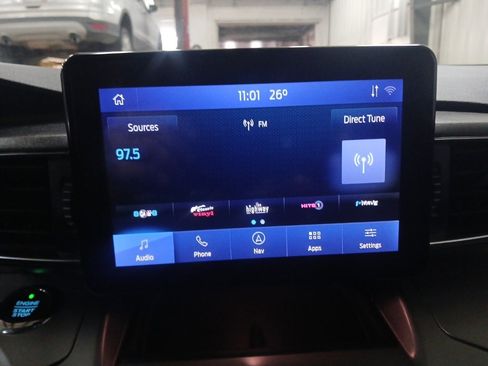 Used 2020 Ford Explorer XLT w/ Equipment Group 202A image 12