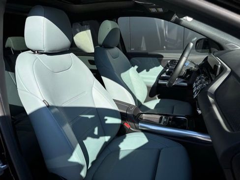 Used 2026 Mercedes-Benz GLA 250 4MATIC image 52