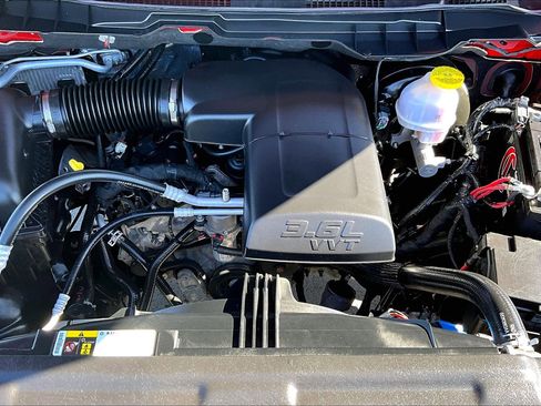 Used 2021 RAM 1500 Tradesman w/ Tradesman SXT Package image 29