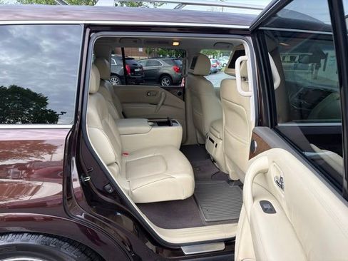 Used 2017 INFINITI QX80 4WD w/ Driver Assistance Package image 48