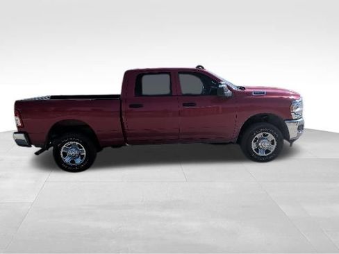 Used 2024 RAM 2500 Tradesman w/ Chrome Appearance Group AWD/4WD image 2