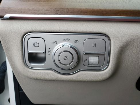 Used 2022 Mercedes-Benz GLE 350 image 40