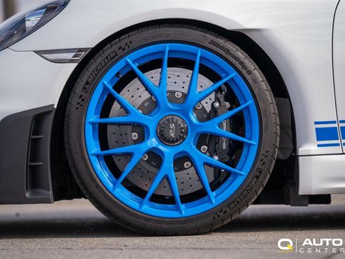 Used 2023 Porsche 718 Cayman GT4 RS RWD image 67