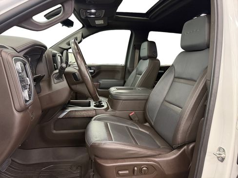 Used 2021 GMC Sierra 1500 Denali w/ Denali Ultimate Package AWD/4WD image 9