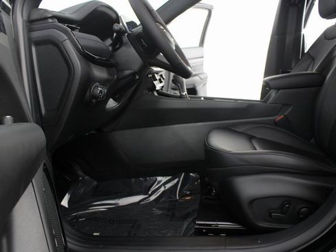 New 2026 Jeep Compass Limited w/ Limited Altitude Pack image 14