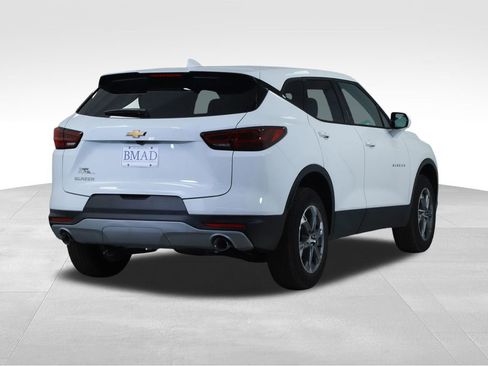 New 2026 Chevrolet Blazer LT image 12