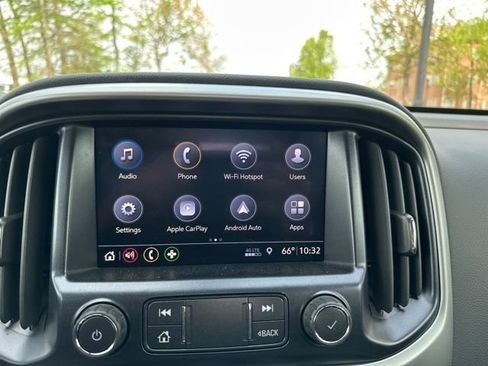 Used 2020 Chevrolet Colorado LT image 10