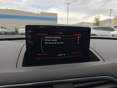 Used 2017 Audi Q3 2.0T Premium image 29