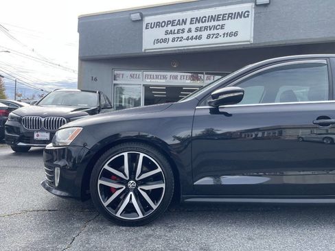 Used 2013 Volkswagen Jetta GLI Autobahn image 10