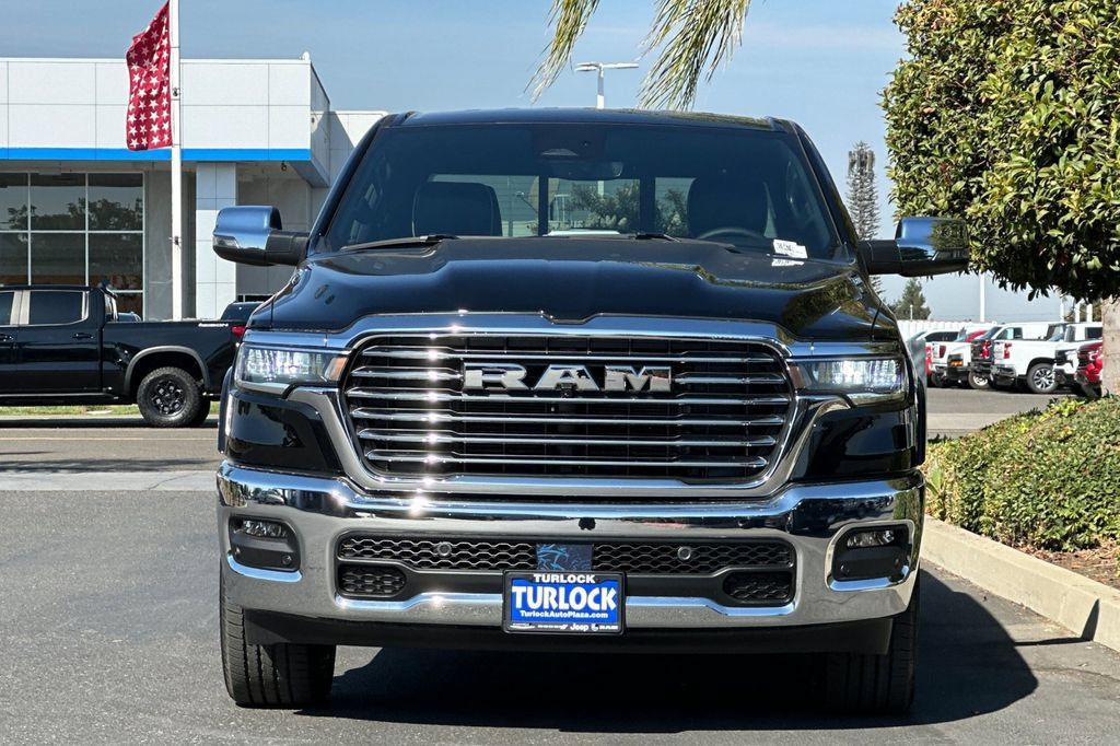 New 2026 RAM 1500 Laramie AWD/4WD image 8