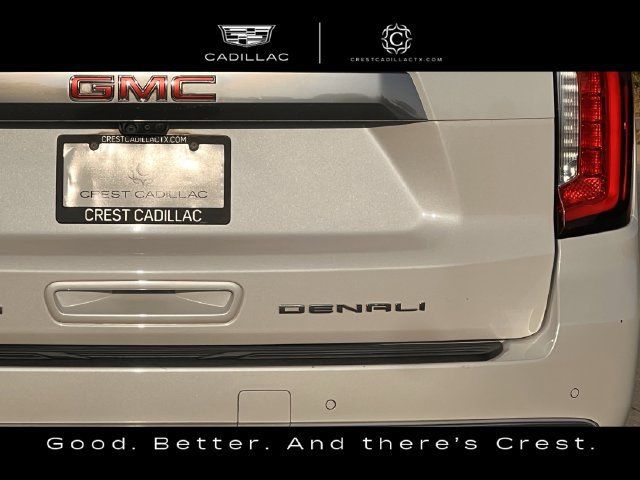 Used 2021 GMC Yukon XL Denali w/ Denali Premium Package AWD/4WD image 5