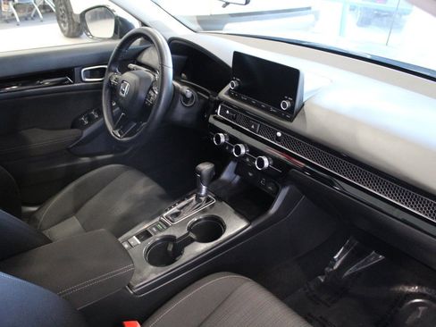 Certified 2023 Honda Civic EX image 23