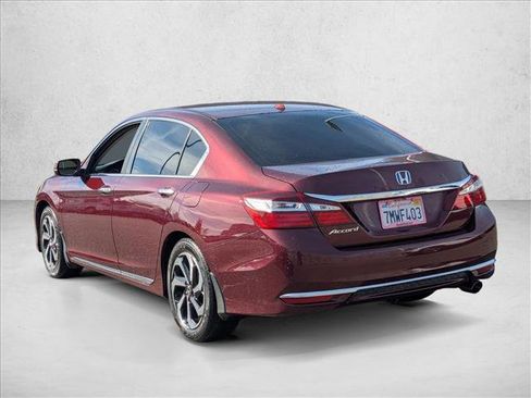 Used 2017 Honda Accord EX-L image 8