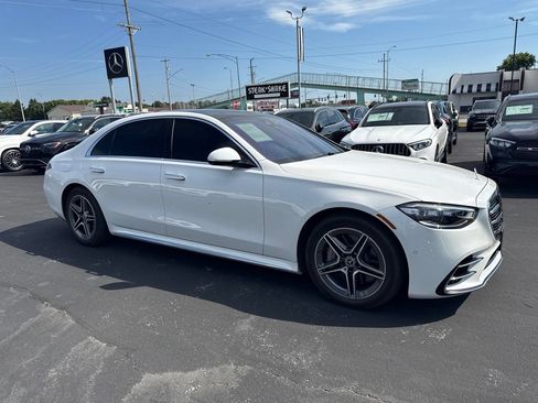 Used 2024 Mercedes-Benz S 580 4MATIC Sedan image 6