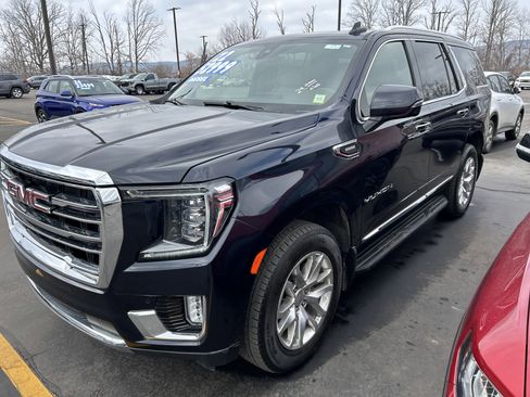 Used 2022 GMC Yukon SLT image 3