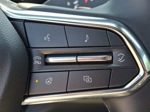 Used 2026 Chevrolet Equinox LT FWD image 23