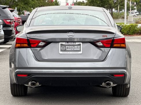New 2025 Nissan Altima 2.5 SR w/ SR Premium Package image 5