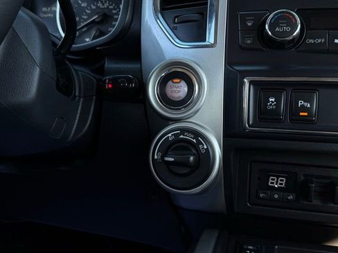 Used 2016 Nissan Titan PRO-4X image 10