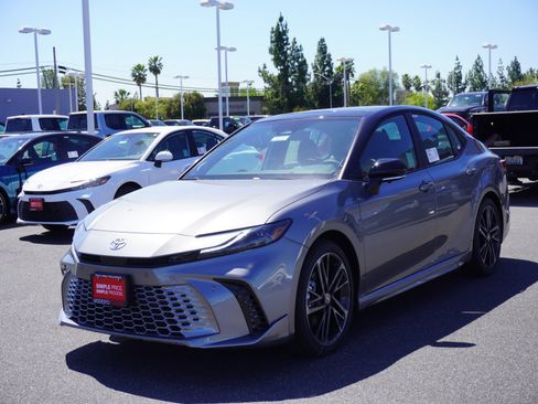 New 2026 Toyota Camry XSE image 7